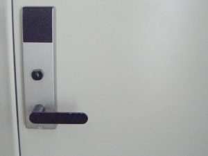 オートロックのドア